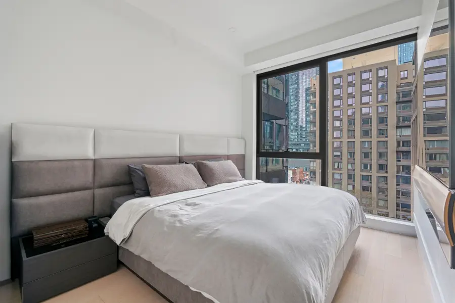 5 Court Square #7-G, Queens, NY 11101 - #2