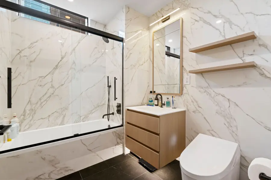 5 Court Square #7-G, Queens, NY 11101 - #3