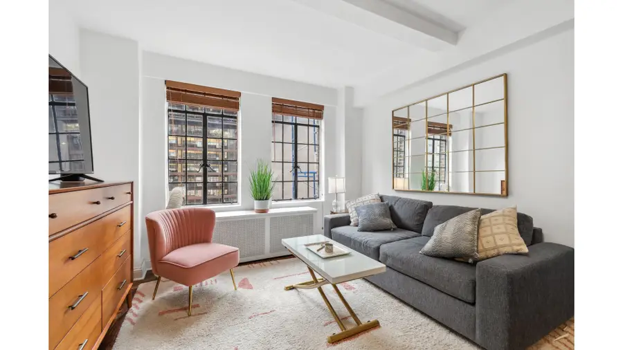 320 E 42nd Street #907, New York, NY 10017 - #2