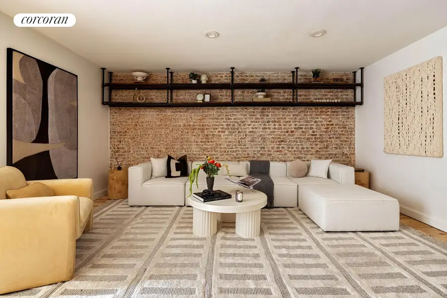 108 W 69th Street #2/4, Manhattan, NY 10023 - #2