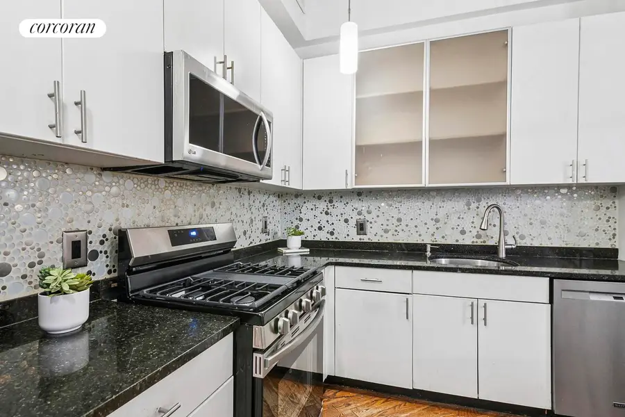 176 Johnson Street #2C, Brooklyn, NY 11201 - #3