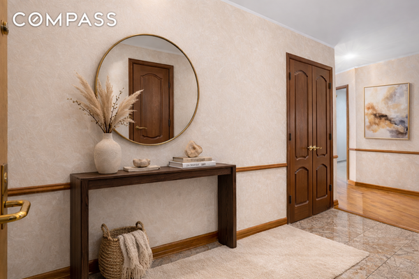 112-01 Queens Boulevard #17H, Queens, NY 11375