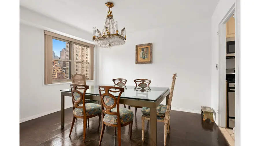 400 E 54th Street #11B, New York, NY 10022 - #3