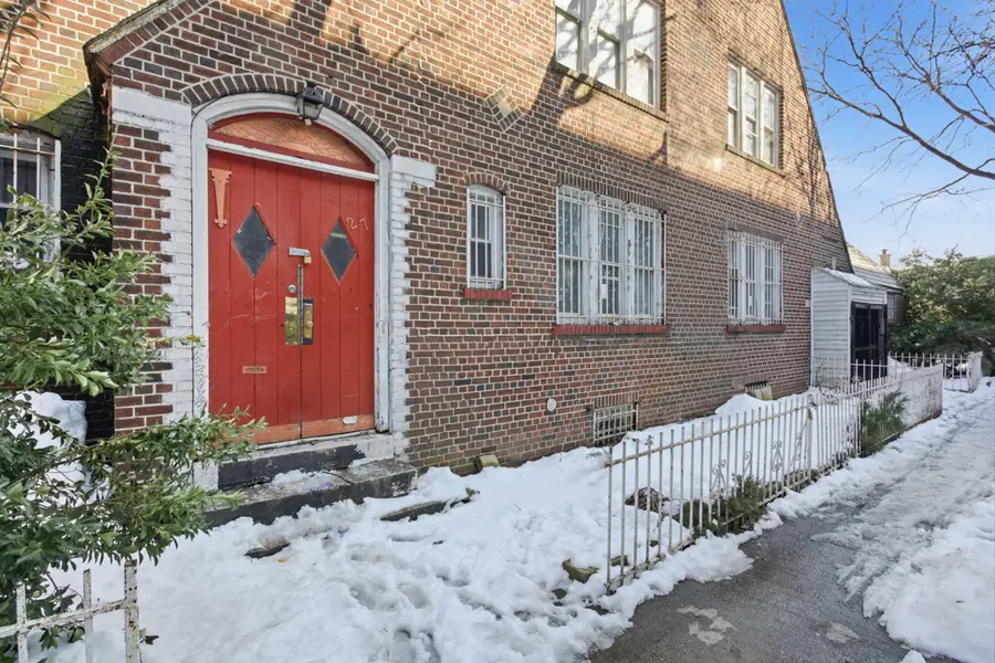 27 E 18th Street, Brooklyn, NY 11226 - #2