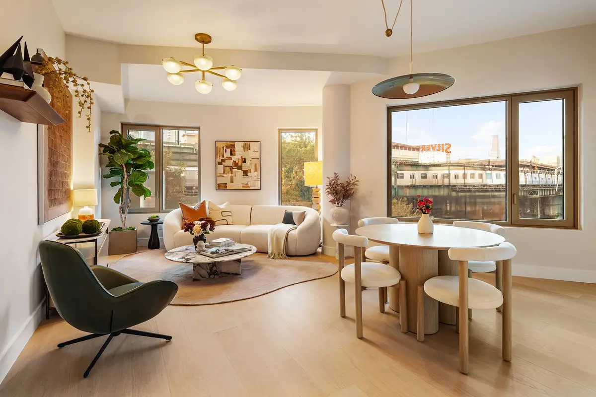 24-01 Queens Plaza N #1402, Queens, NY 11101 - #1