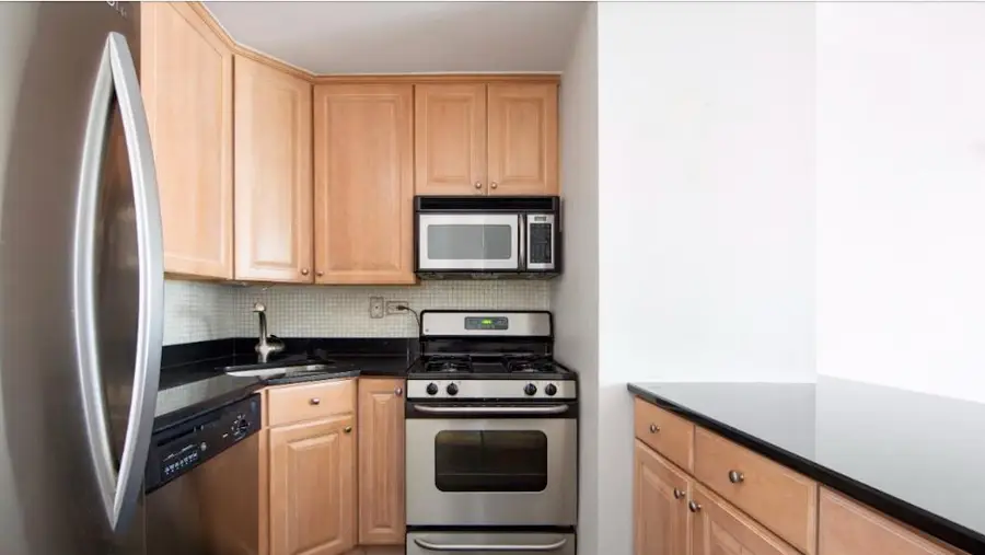 340 E 93rd Street #16B, Manhattan, NY 10128 - #2