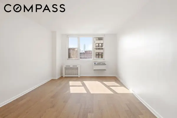 77 7th Avenue #12P, Manhattan, NY 10011