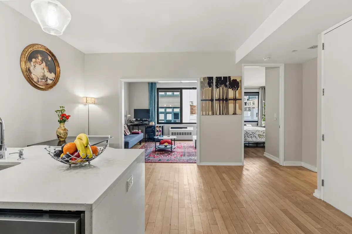 21-45 44th Drive #4-I, Queens, NY 11101 - #1