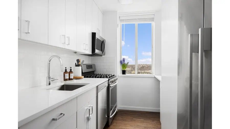 515 E 79th Street #25F, Manhattan, NY 10075 - #3