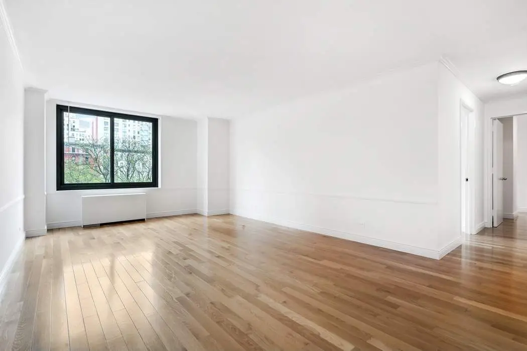 40 E 94th Street #3E, Manhattan, NY 10128 - #1