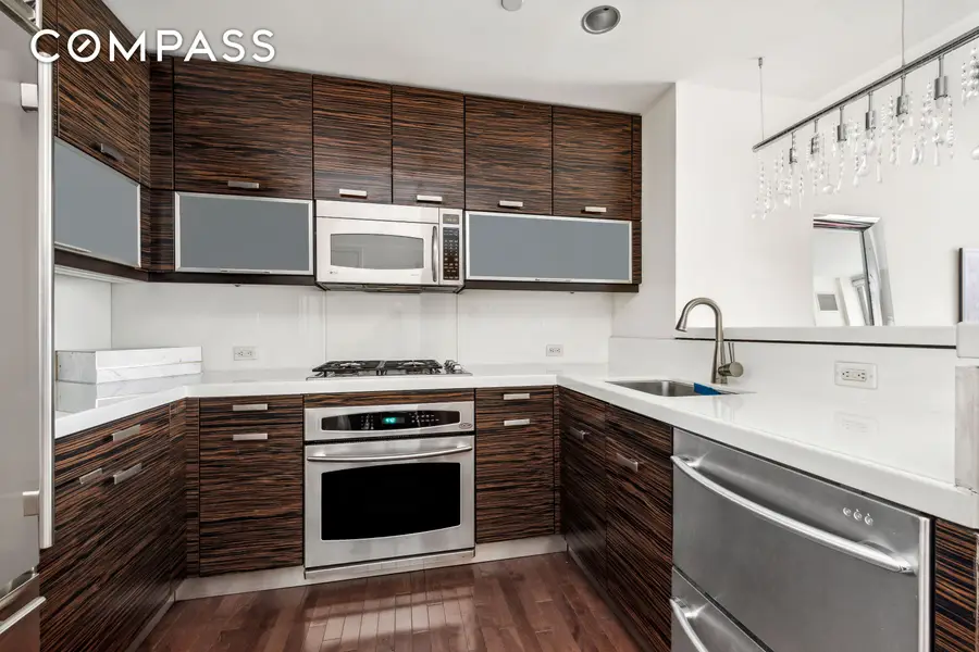 225 E 34th Street #7C, New York, NY 10016 - #3