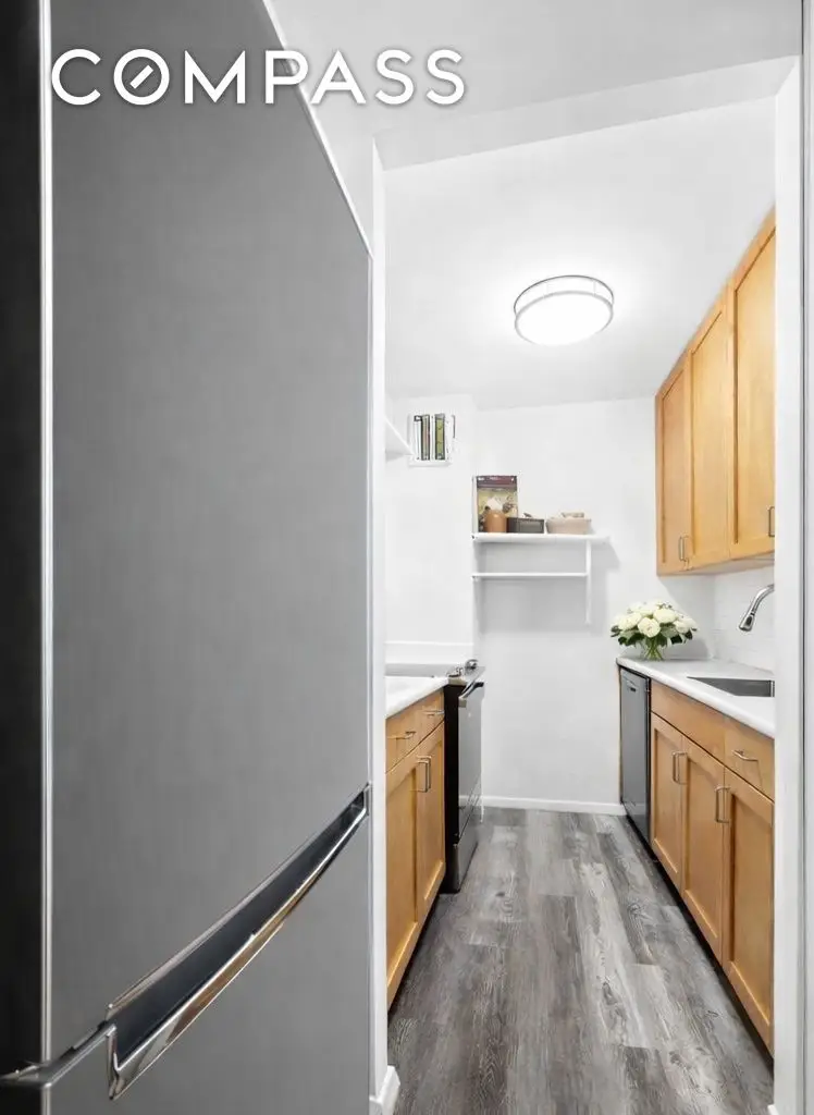 379 West Street #3B, New York, NY 10014 - #2