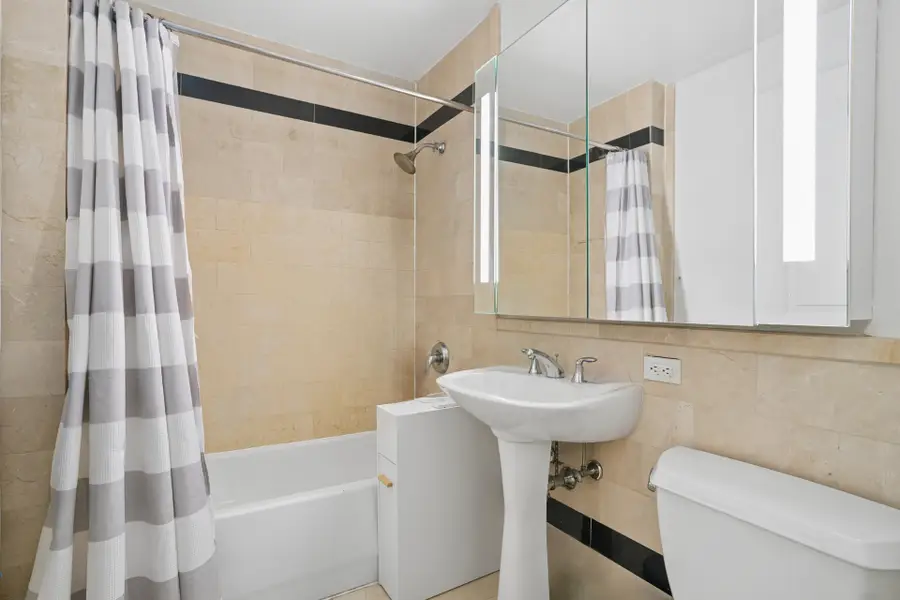 20 West Street #21A, Manhattan, NY 10004 - #3