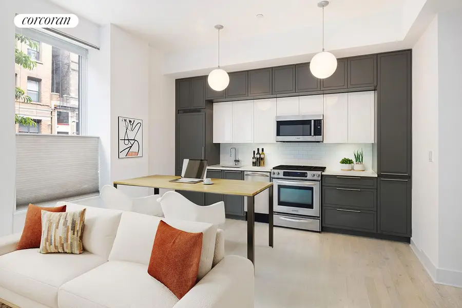 416 W 52nd Street #TH221, Manhattan, NY 10019 - #2