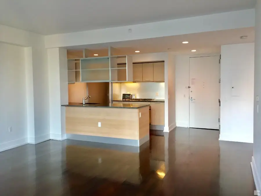 350 W 42nd Street #33F, Manhattan, NY 10036 - #3