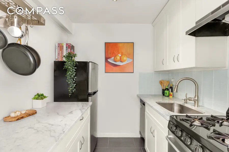 333 E 14th Street #11A, Manhattan, NY 10003 - #3