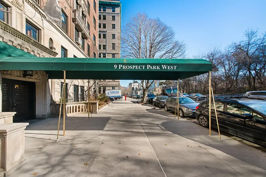 9 Prospect Park W #1A, Brooklyn, NY 11215 - #2