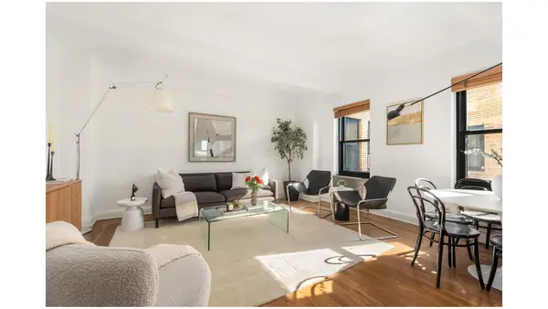 300 W 23rd Street #14M, Manhattan, NY 10011
