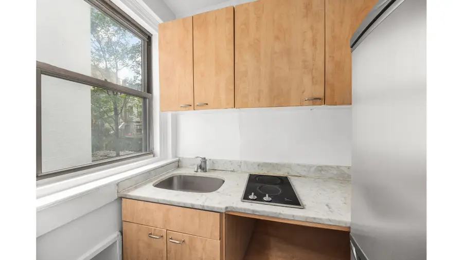 325 W 45th Street #312, New York, NY 10036 - #3