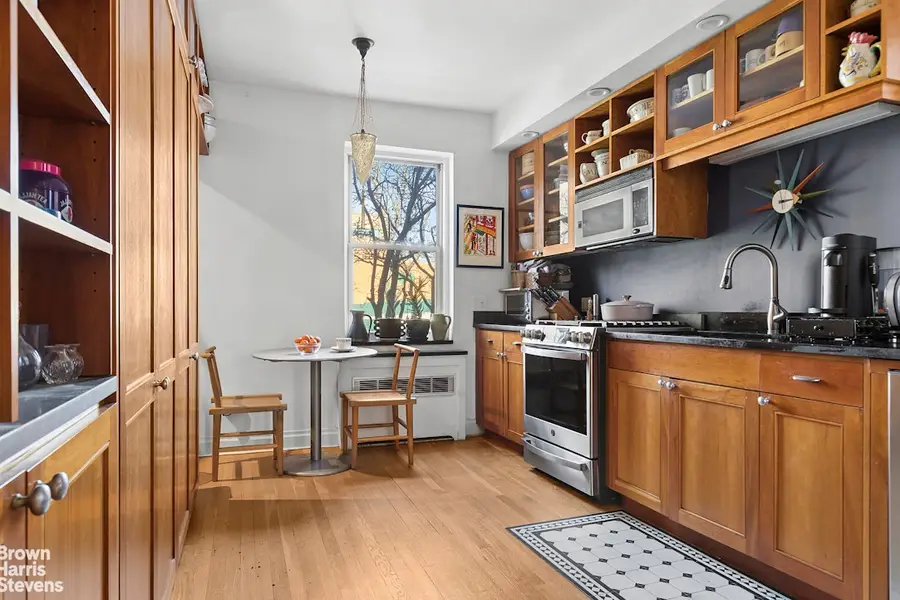 520 E 90th Street #2LGM, Manhattan, NY 10128 - #3