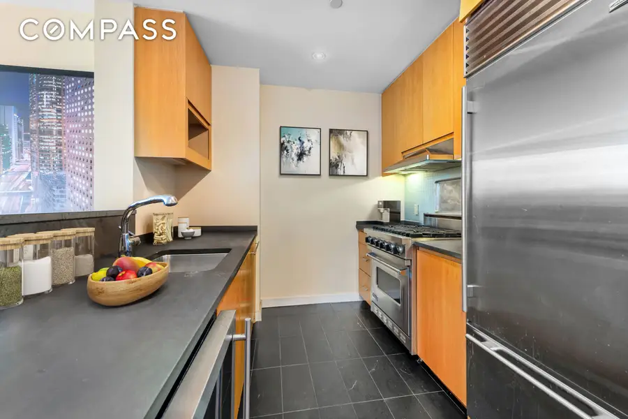 255 Hudson Street #10D, Manhattan, NY 10013 - #3