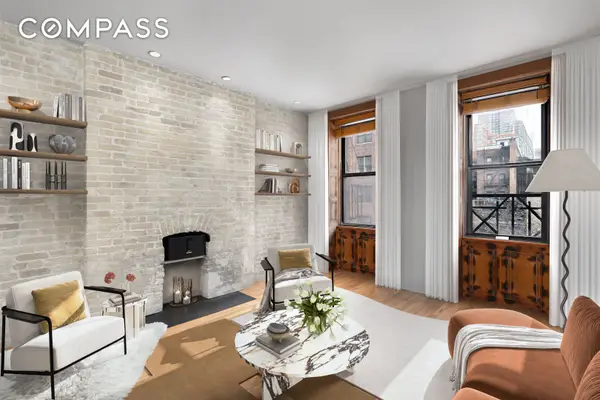 218 E 82nd Street #4FW, Manhattan, NY 10028