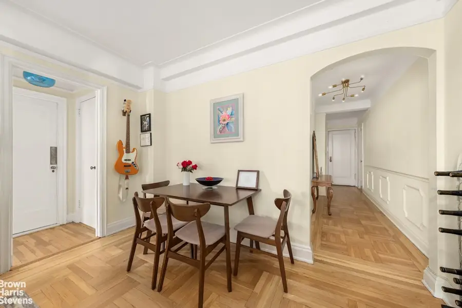 245 E 72nd Street #2G, Manhattan, NY 10021 - #3