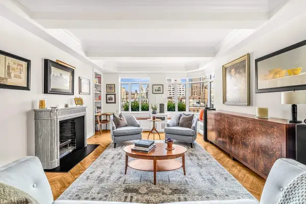 44 E 67th Street #11A, Manhattan, NY 10065