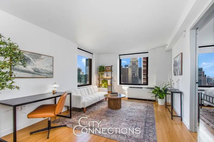 100 W 39th Street #38-E, Manhattan, NY 10018 - #1