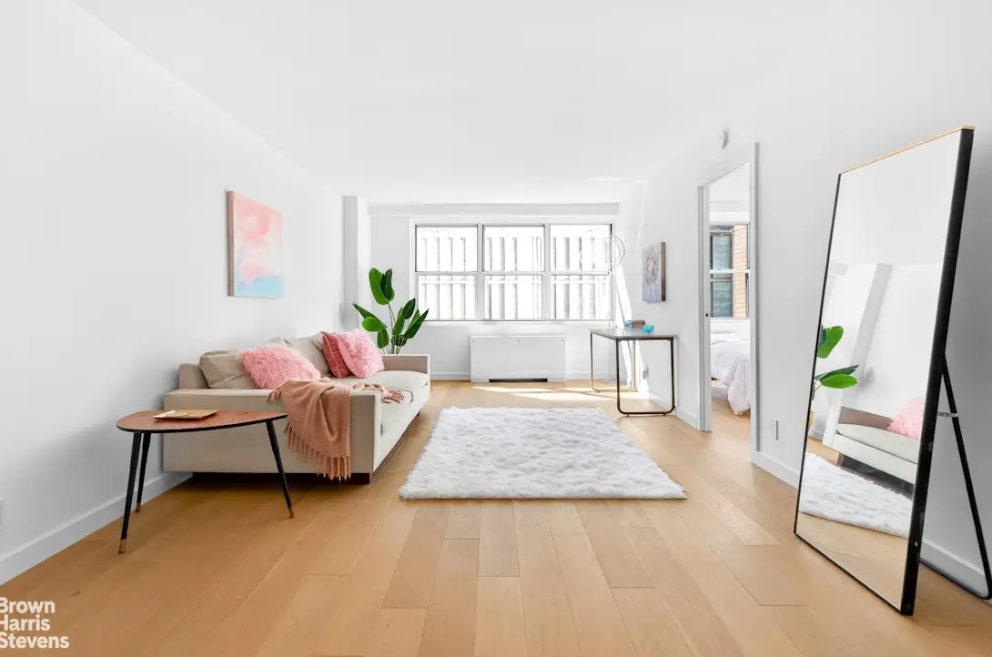 520 E 72nd Street #8U, New York, NY 10021 - #1