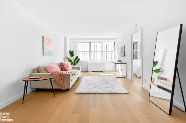 520 E 72nd Street #8U, Manhattan, NY 10021