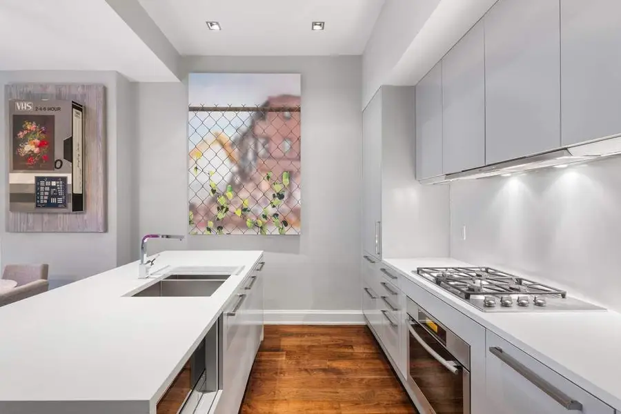 140 W 22nd Street #4F, New York, NY 10011 - #2