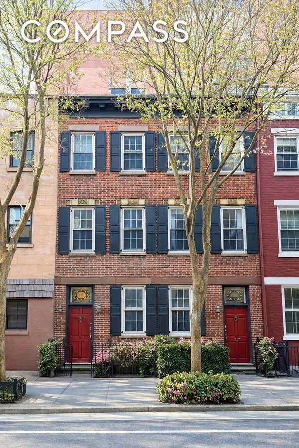 449 1/2 Hudson Street, Manhattan, NY 10014