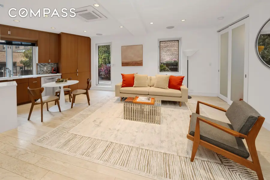 314 E 41st Street #PH2B, New York, NY 10017 - #2