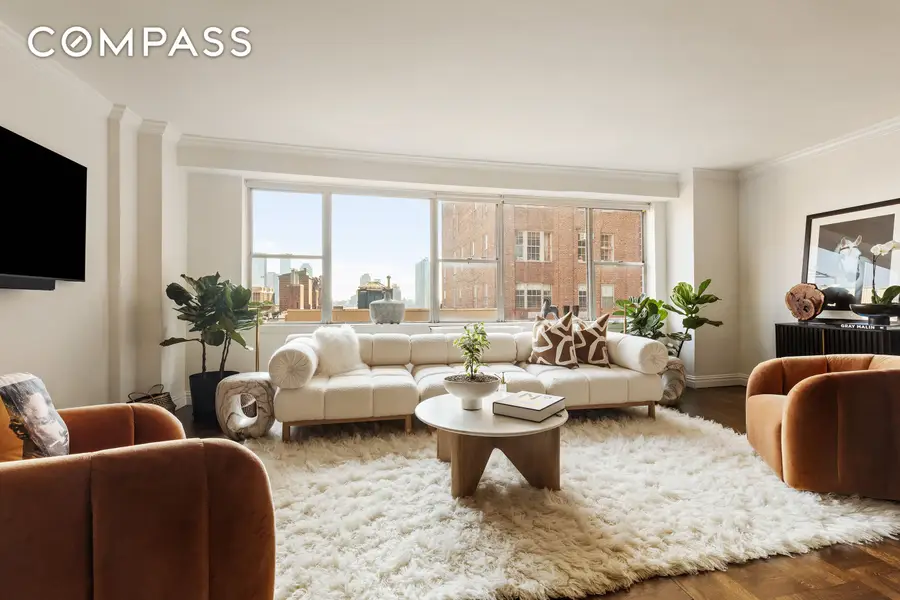 12 Beekman Place #7/8B, New York, NY 10022 - #3