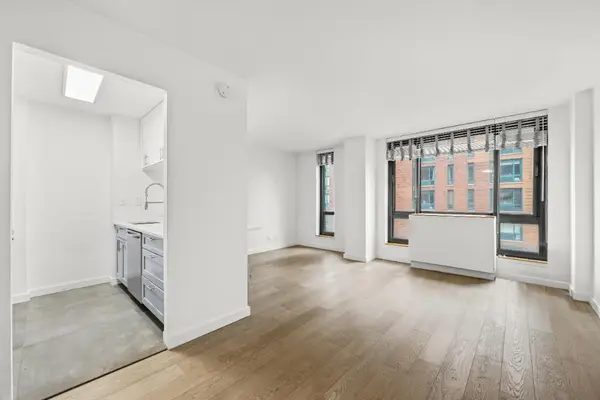 1 Irving Place #U16H, Manhattan, NY 10003