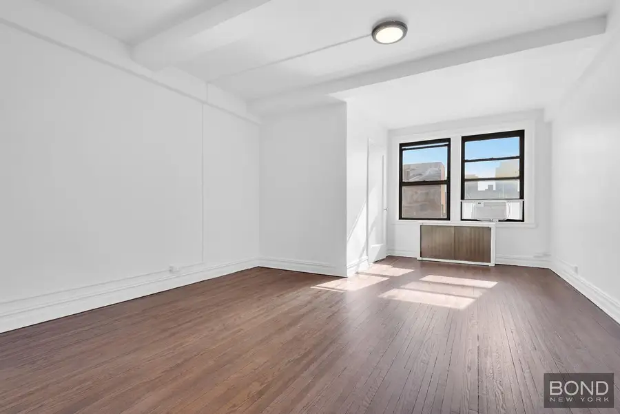 457 W 57th Street #1404, New York, NY 10019 - #2