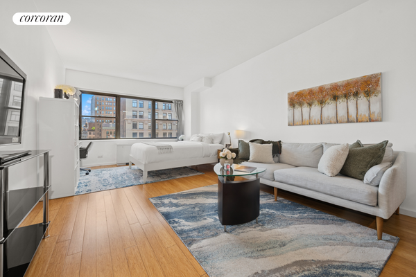 10 W 15th Street #1822, Manhattan, NY 10011