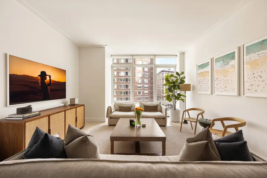 200 Amsterdam Avenue #7B, New York, NY 10024 - #2