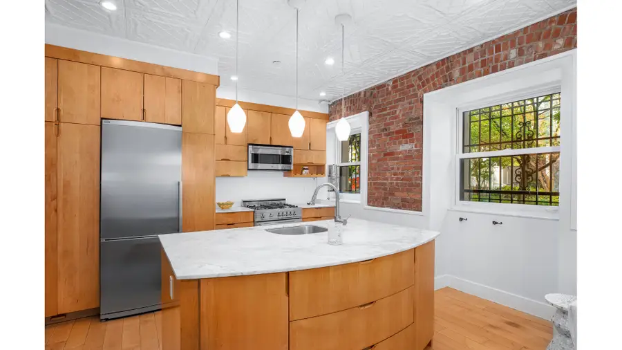 520 Laguardia Place #1S, New York, NY 10012 - #2