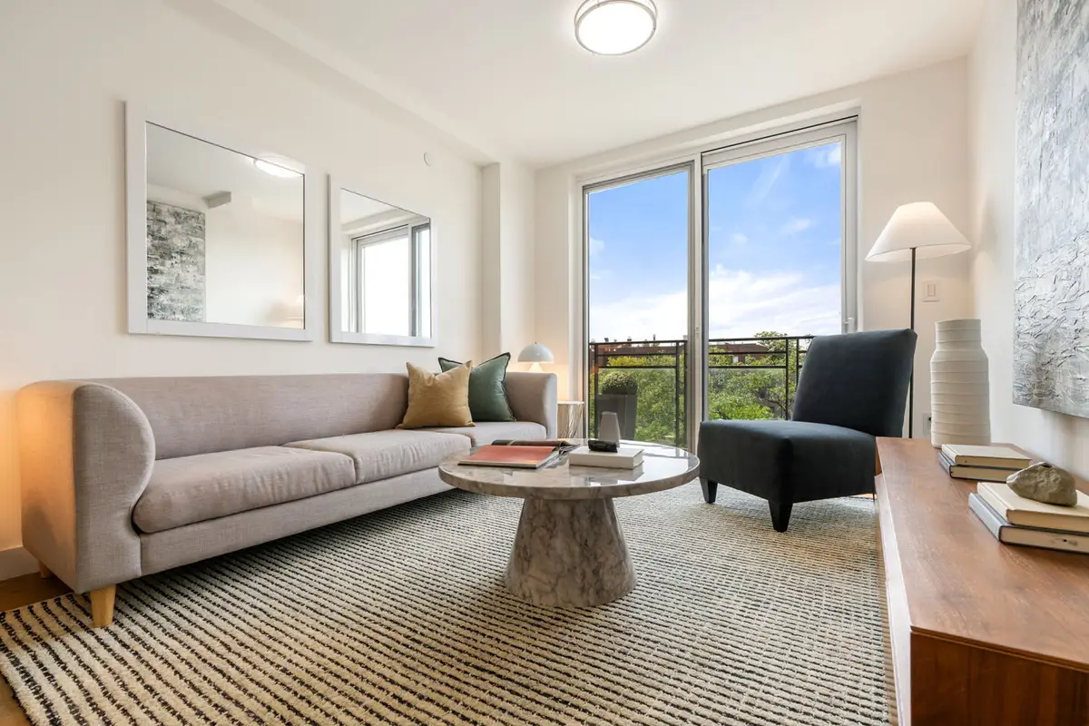 379 Ocean Parkway #5C, Brooklyn, NY 11218 - #1