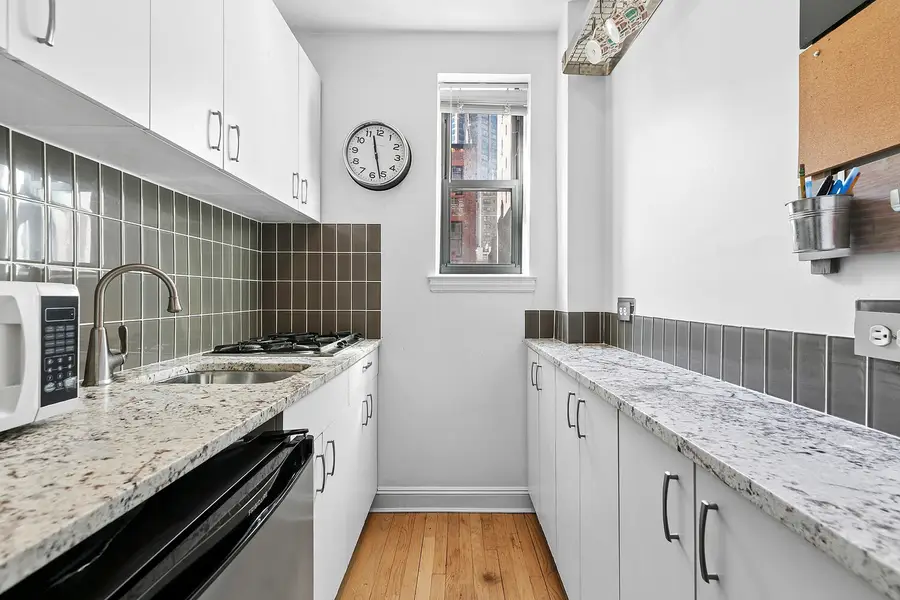 104 E 37th Street #3E, New York, NY 10016 - #3