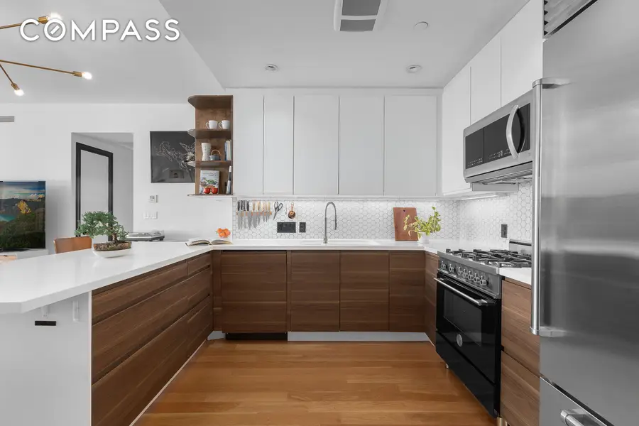 144 N 8th Street #4B, Brooklyn, NY 11249 - #3