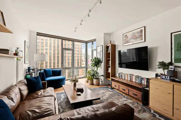 100 Jay Street #17H, Brooklyn, NY 11201