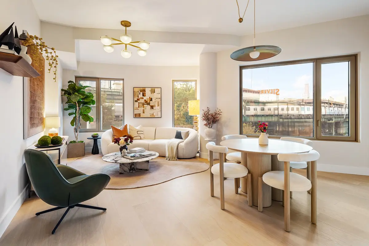 24-01 Queens Plaza N #1305, Queens, NY 11101 - #1