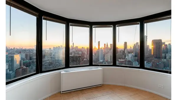 330 E 38th Street #47C, Manhattan, NY 10016