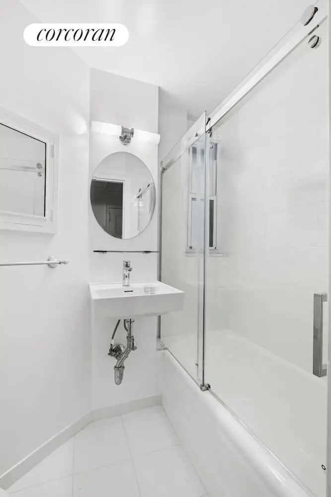 10 Mitchell Place #9E, Manhattan, NY 10017 - #3