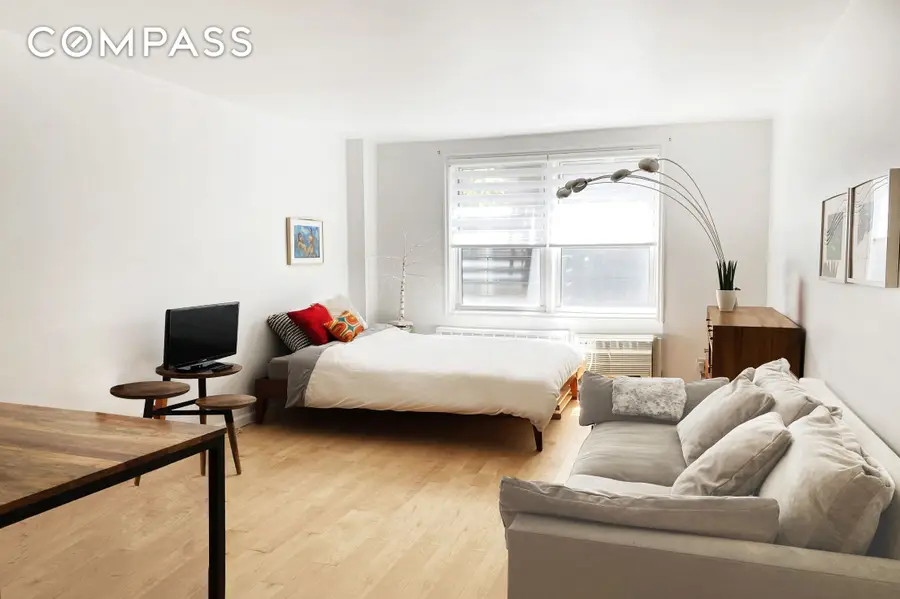 320 E 35th Street #5H, New York, NY 10016 - #2