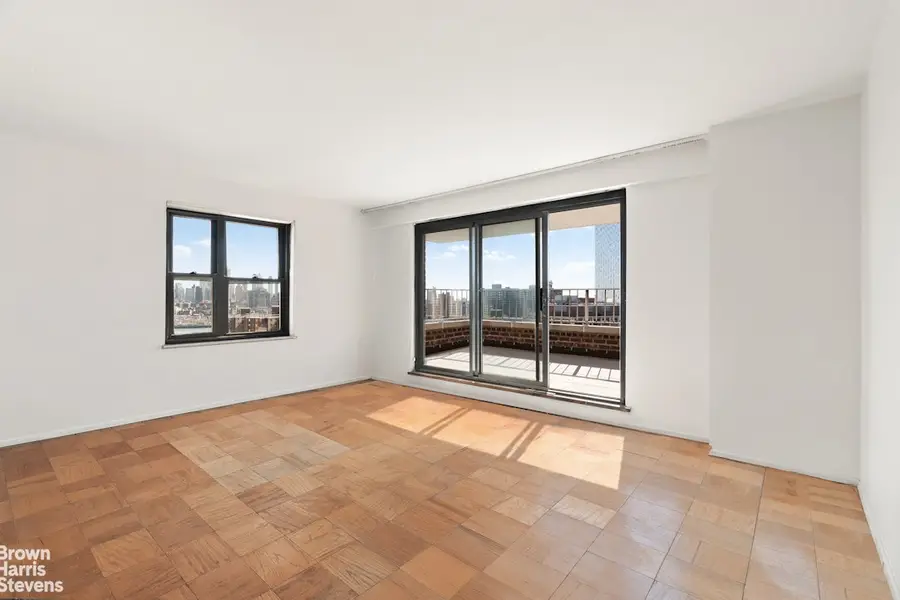 264 E Broadway #C1801, Manhattan, NY 10002 - #3