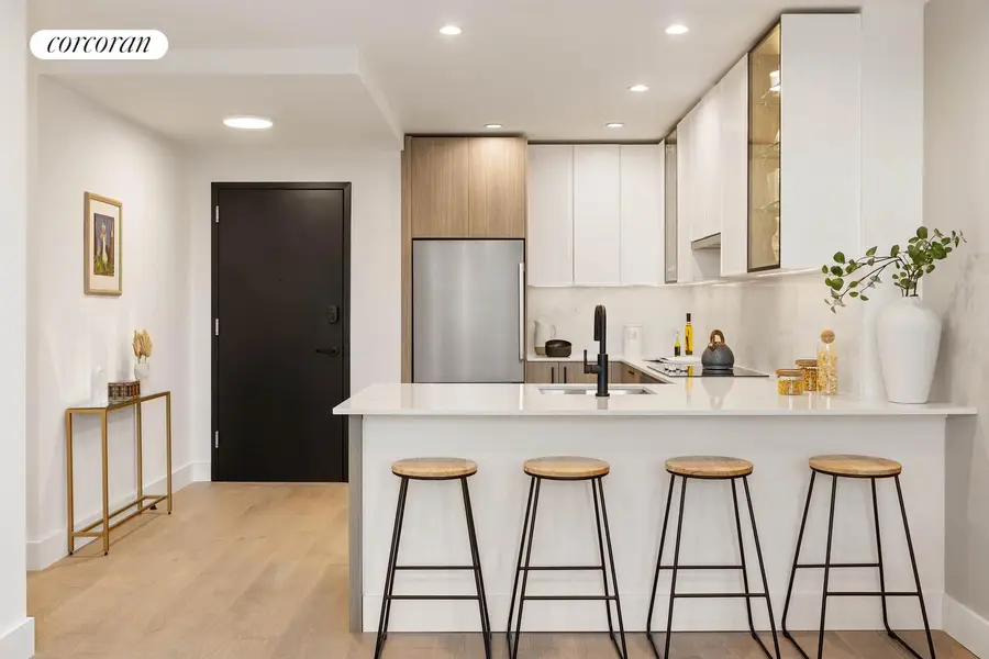 25-23 Newtown Avenue #3B, Queens, NY 11102 - #3